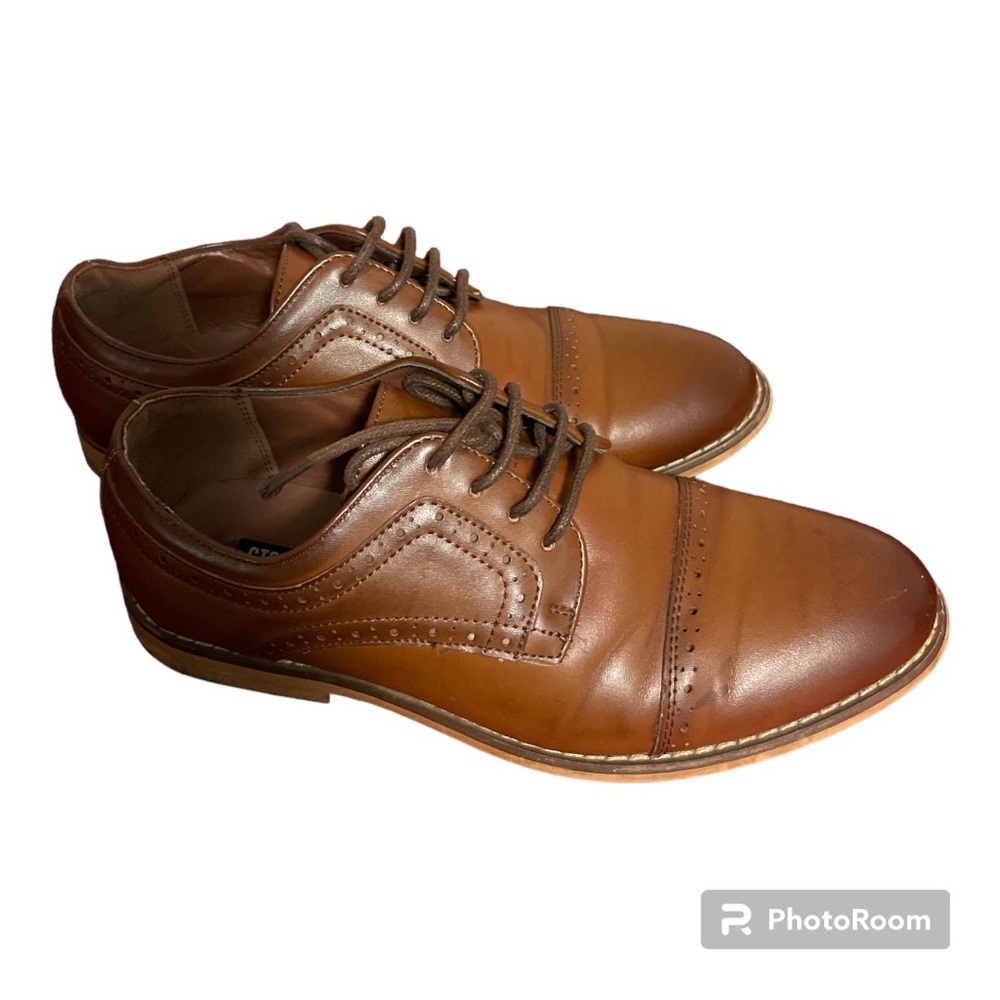 Stacy Adam’s Oxford dress shoes
